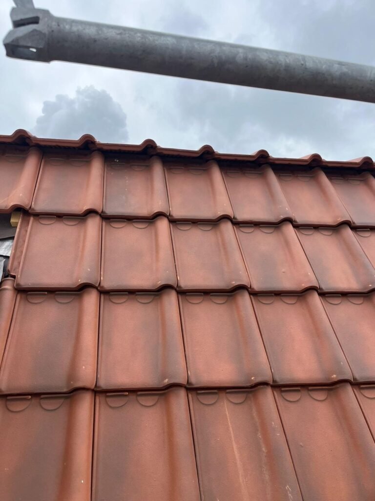 Rénovation de toiture – Couvreur Contes