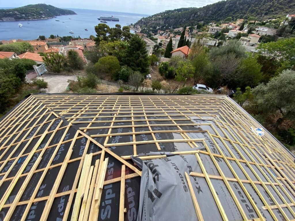 Rénovation de toiture – Couvreur Contes