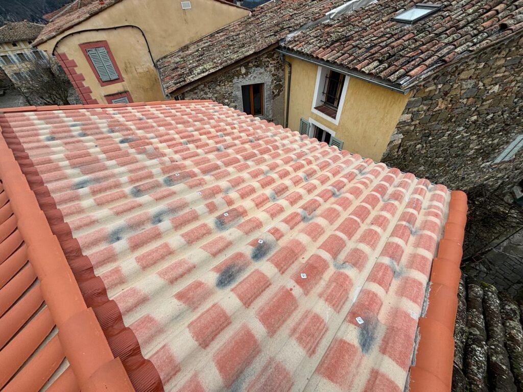 Rénovation de toiture – Couvreur Contes